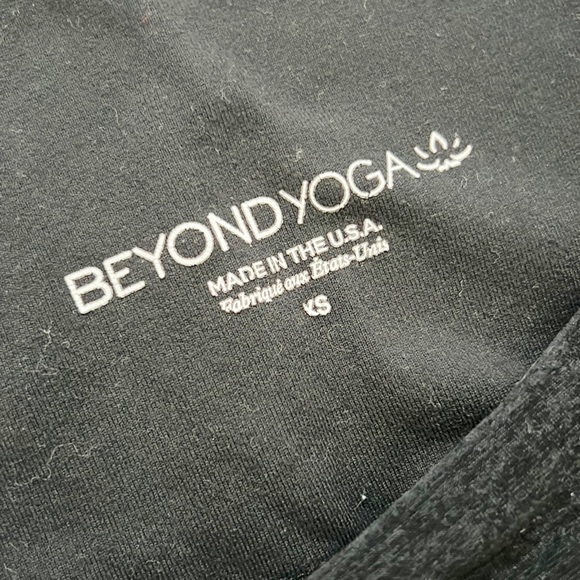 Beyond Yoga Legging - Picture 9 of 14